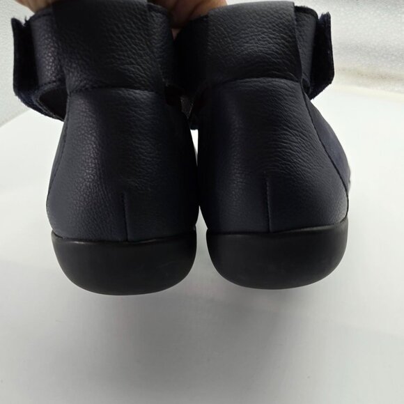 Clarks Cushion Soft 8.5 Navy Mary Jane Flats Ankle Strap Medora Nina - Picture 5 of 13